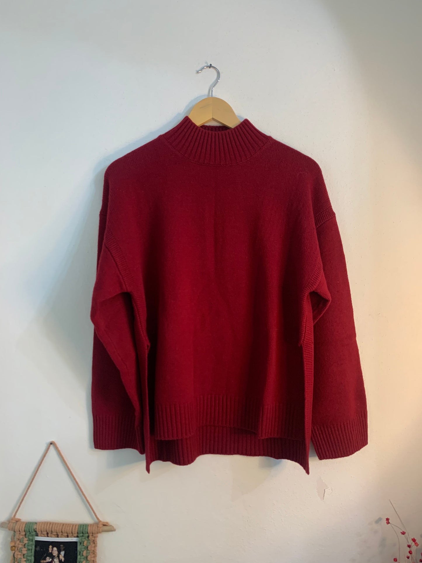 Maglione profondo rosso